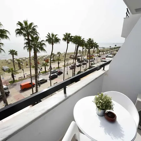 شقة Finikoudes Sunrise Sea View Lux